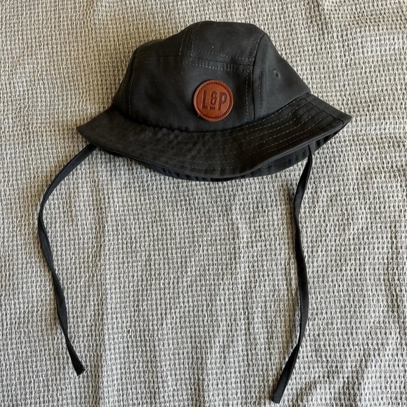 L&P sun hat - Picture 1 of 1